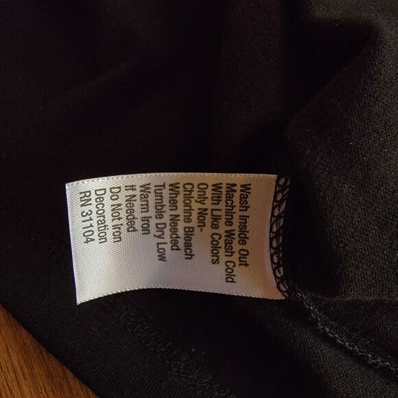 🎄 NEW Kim Rogers V-Neck Cardinal Christmas Blouse - Picture 7 of 7